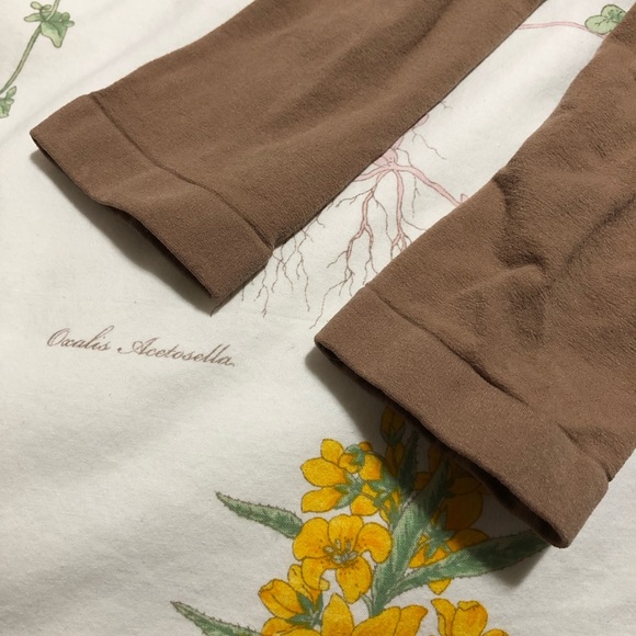 ✨2/$10✨ Kids Girls Thick Winter Nude Open Foot Tights - Picture 5 of 5